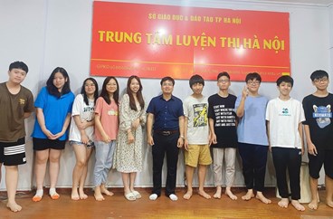 Chúc mừng & chia vui với HS lớp 12